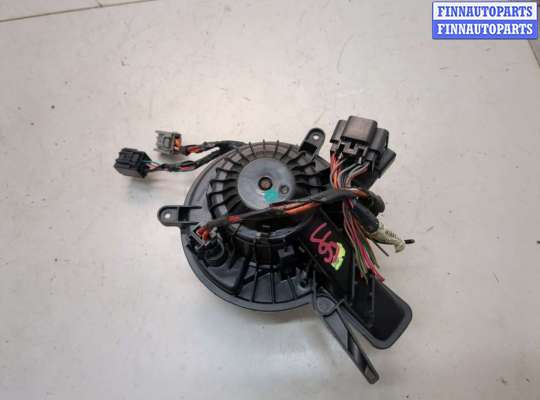 купить Двигатель отопителя (моторчик печки) на Cadillac Escalade 3 2006-2014