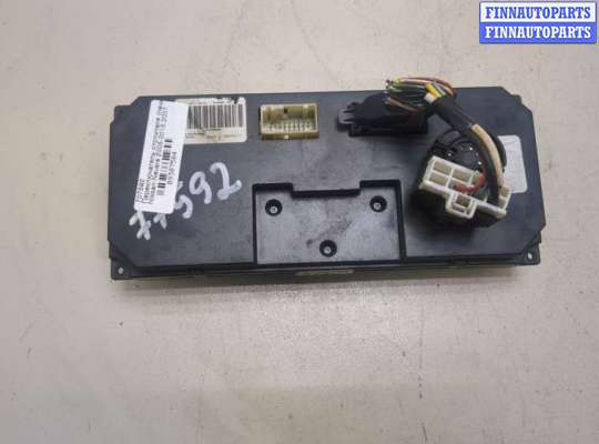 купить Переключатель отопителя (печки) на Nissan Navara 2004-2015