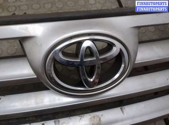 купить Решетка радиатора на Toyota Highlander 2 2007-2013