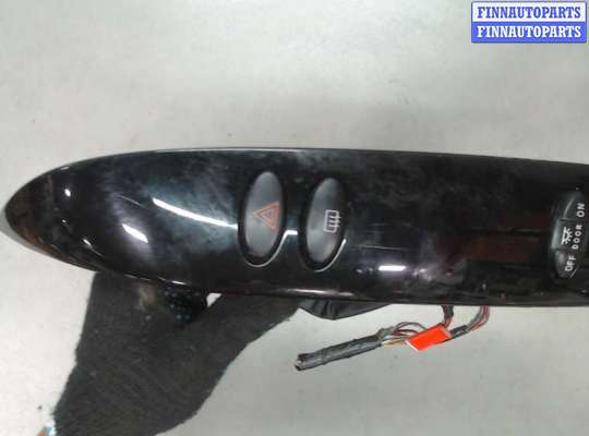 купить Кнопка аварийки на Toyota Sienna 2 2003-2010