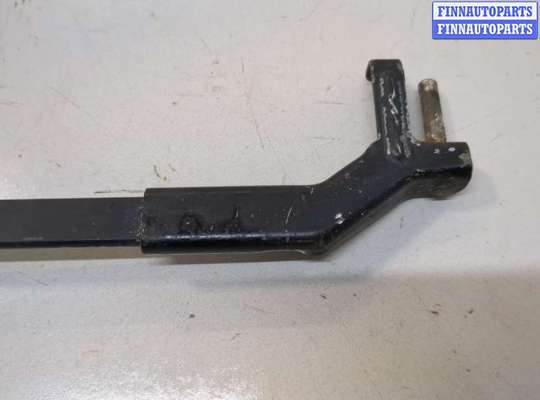 купить Щеткодержатель на Mercedes E W211 2002-2009