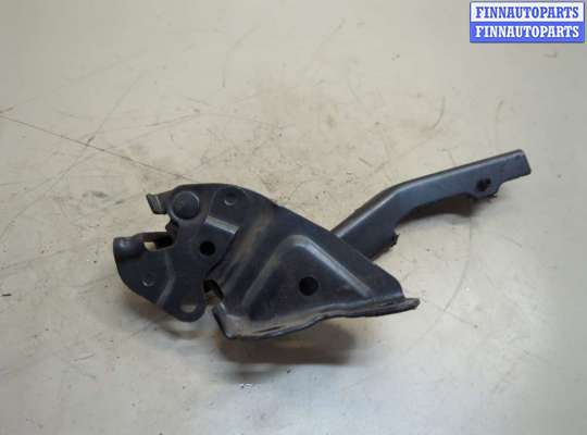 купить Петля капота на Toyota Highlander 2 2007-2013