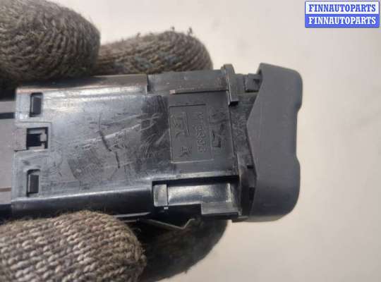 купить Кнопка обогрева сидений на Ford Explorer 2001-2006