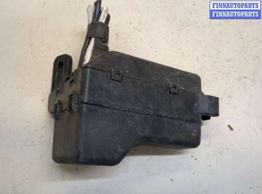 купить Блок предохранителей на Toyota Avensis 2 2003-2008
