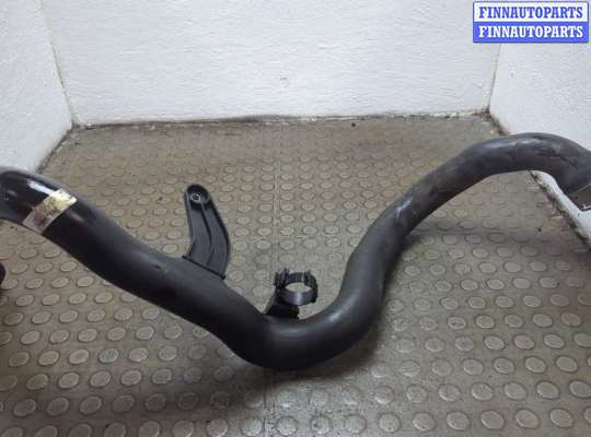 Патрубок интеркулера OP2385866 на Opel Insignia 2017-2022