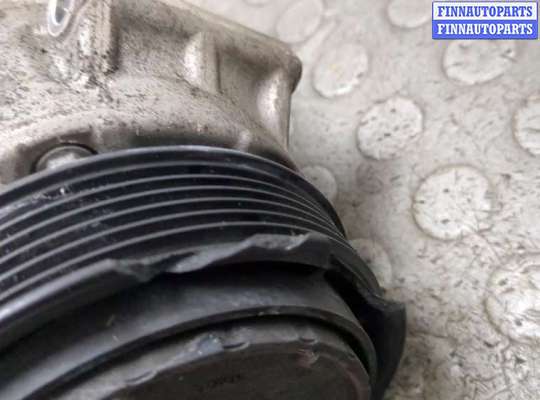 Компрессор кондиционера на Toyota Camry XV70 