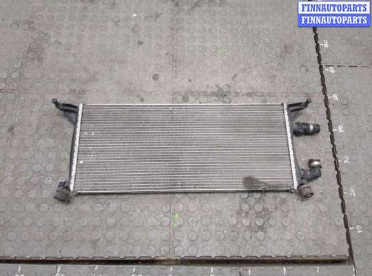 Радиатор охлаждения двигателя MB1459150 на Mercedes GL X166 2012-2016