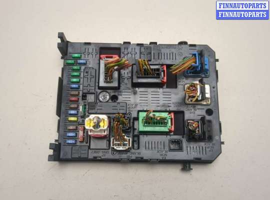 Блок управления BSI (Блок предохранителей) PG1208663 на Peugeot 308 2007-2013