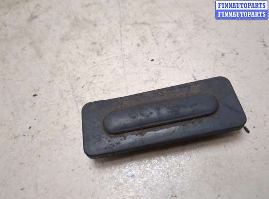 купить Кнопка открывания багажника с крышки на Citroen C4 Grand Picasso 2013-2018