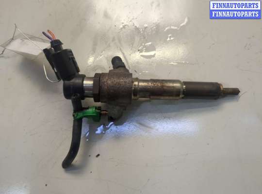 Форсунка топливная на Peugeot 3008 I