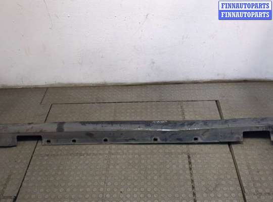 купить Накладка на порог на Mercedes C W204 2007-2013