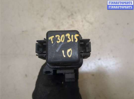 купить Блок реле на Renault Scenic 2009-2012