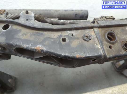 Панель передняя (телевизор) на Opel Corsa D