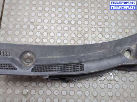 Жабо под дворники (дождевик) IFM3222 на Infiniti FX 2008-2013