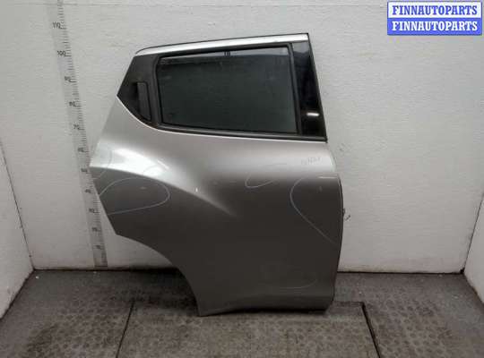 Дверь боковая на Nissan Juke