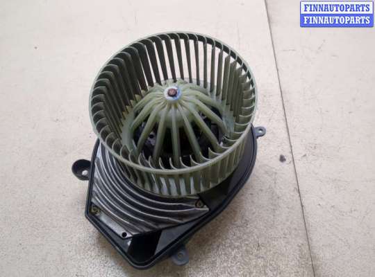 Двигатель отопителя (моторчик печки) SK441331 на Skoda SuperB 2001-2008