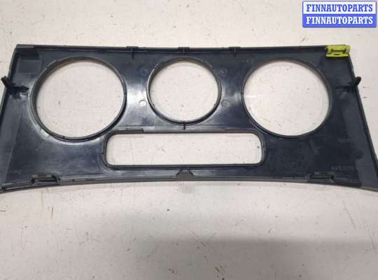 купить Рамка под переключатель отопителя на Volkswagen Passat 6 2005-2010
