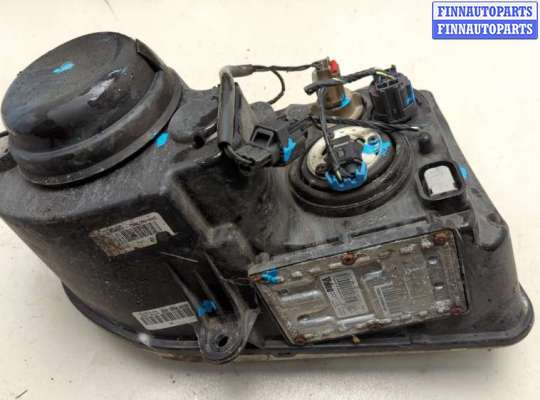 купить Фара (передняя) на Chrysler 300C 2004-2011