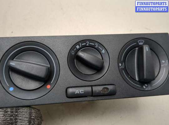 купить Переключатель отопителя (печки) на Volkswagen Passat 5 1996-2001
