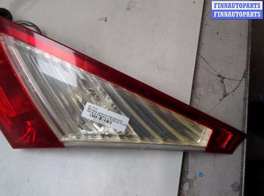 Фонарь крышки багажника RN1587535 на Renault Megane 3 2009-2016