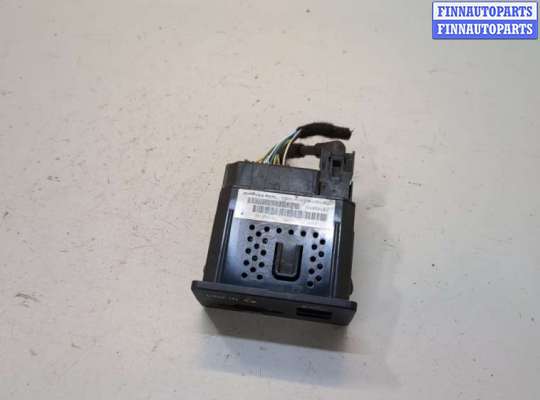 купить Разъем AUX/USB на Ford Explorer 2019-2025