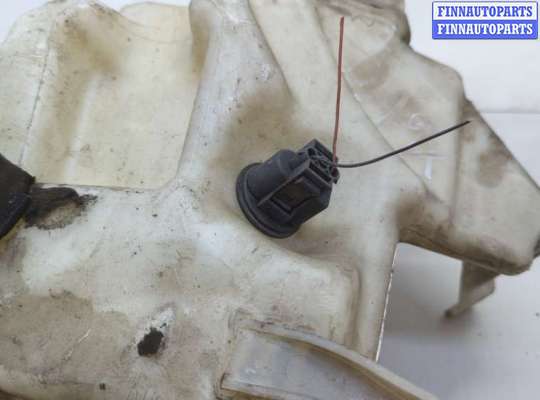 купить Бачок омывателя на Volkswagen Passat 5 2000-2005