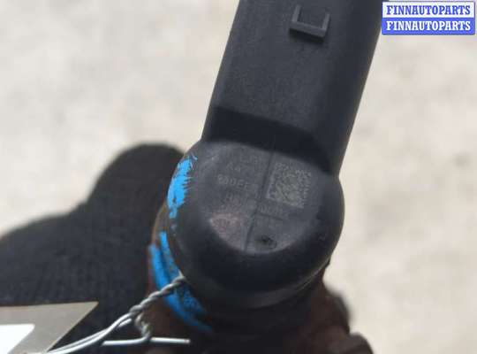 Форсунка топливная на Renault Scenic III