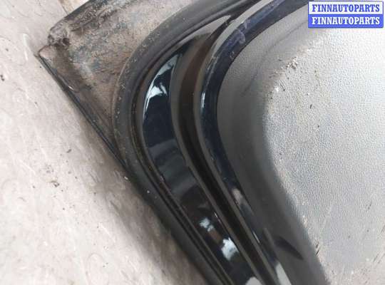 купить Стекло форточки двери на Volkswagen Touran 2006-2010