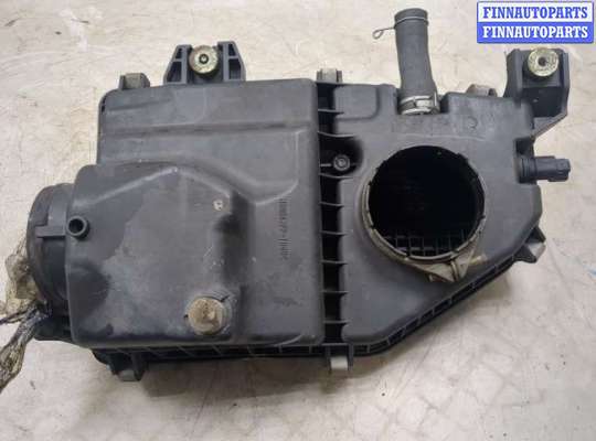 Корпус воздушного фильтра на Honda Stream