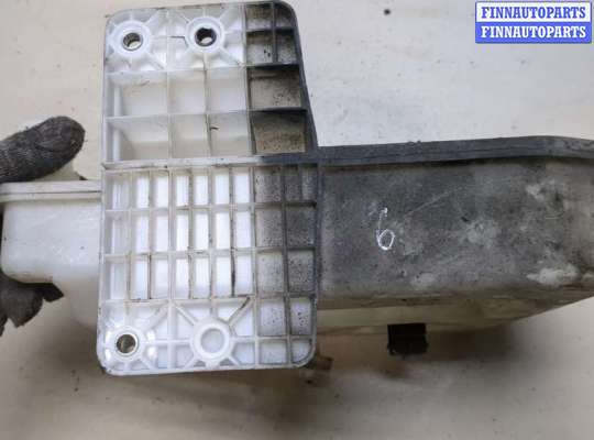 купить Бачок омывателя на Volkswagen Touran 2003-2006