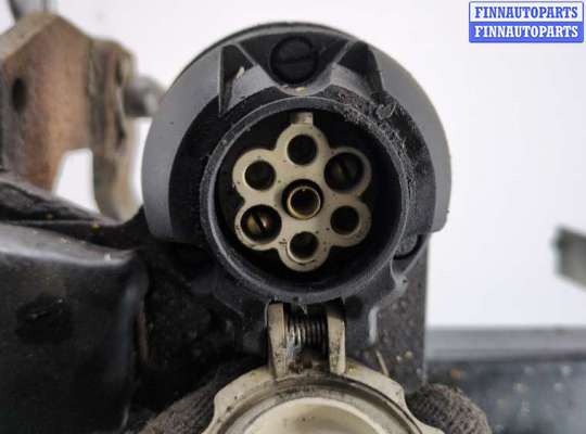 Фаркоп на Volkswagen Passat B6 (3C)