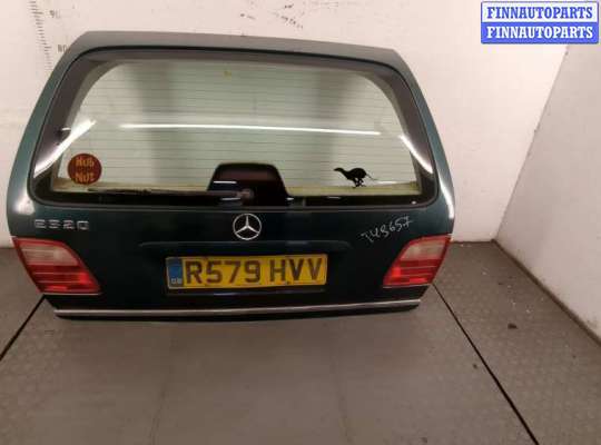 Обшивка крышки (двери) багажника MB1546521 на Mercedes E W210 1995-2003