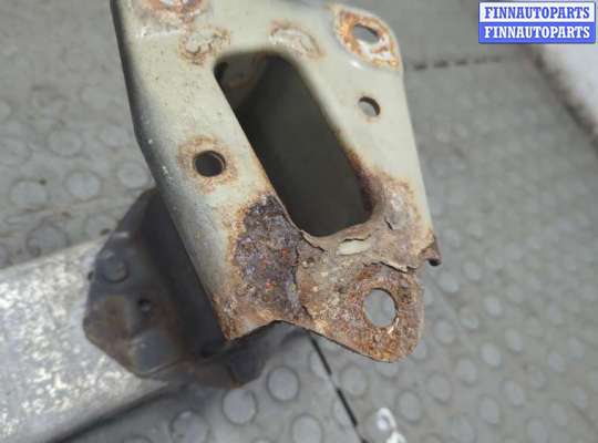 купить Усилитель бампера на Nissan Note E11 2005-2013