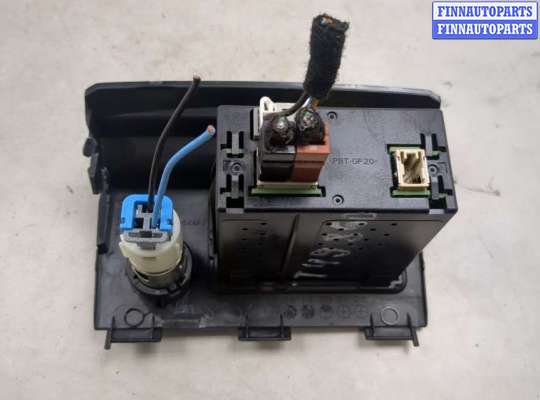 купить Разъем AUX/USB на Mazda 3 (BP) 2019-2025