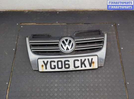 купить Решетка радиатора на Volkswagen Jetta 5 2005-2011
