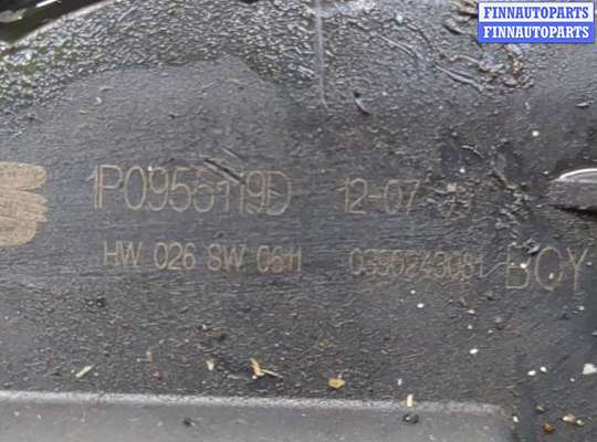 купить Двигатель стеклоочистителя (моторчик дворников) передний на Seat Altea 2004-2015