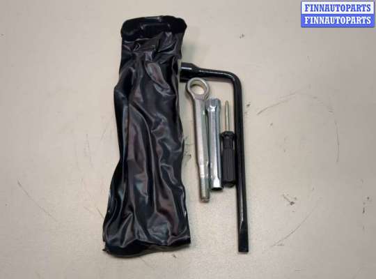 купить Набор инструментов штатный на Subaru Tribeca (B9) 2004-2014