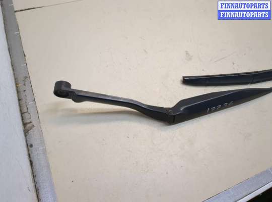 купить Щеткодержатель на Infiniti EX35