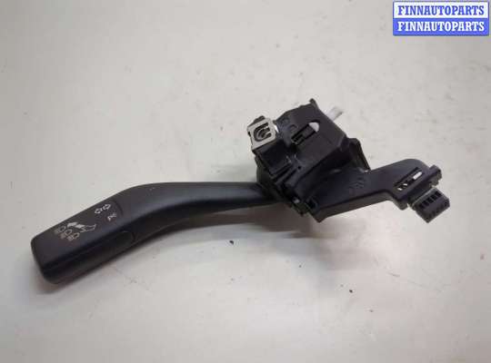 Переключатель поворотов SK537247 на Skoda Octavia (A5) 2004-2013