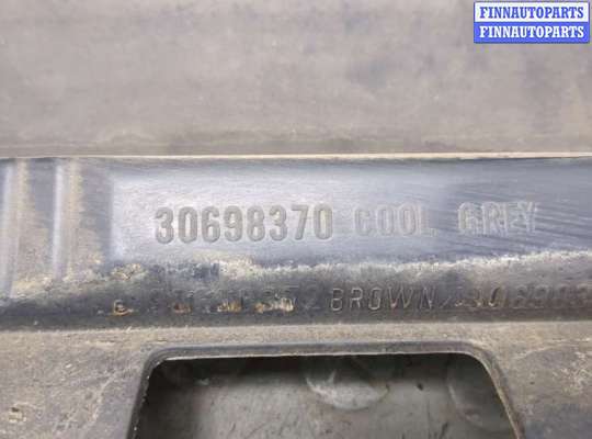 купить Накладка на порог на Volvo XC70 2002-2007