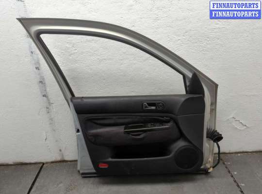 купить Дверная карта (Обшивка двери) на Volkswagen Golf 4 1997-2006