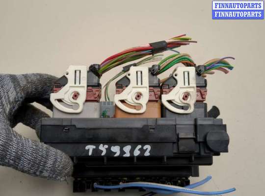 купить Блок управления BSM (Блок предохранителей) на Peugeot 308 2007-2013