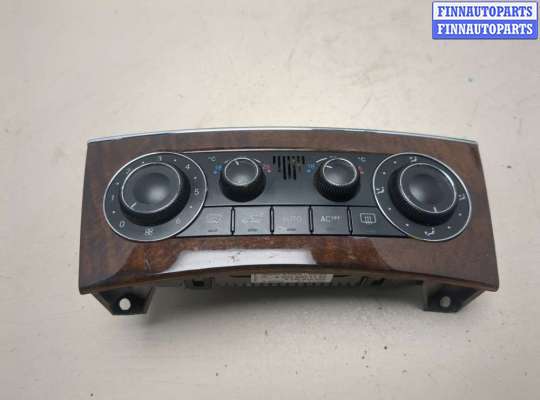 Блок управления печкой на Mercedes-Benz C (W203)