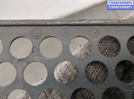 купить Заглушка (решётка) бампера на Mercedes ML W163 1997-2005