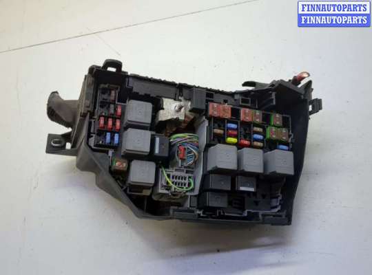 Купить Блок предохранителей на Ford Mondeo 4 2007-2015 Блок предохранителей FO2189895 на Ford Mondeo 4 2007-2015