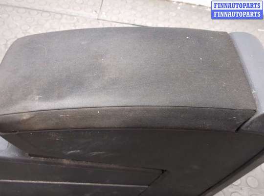 купить Консоль салона (кулисная часть) на Volkswagen Passat 7 2010-2015 Европа