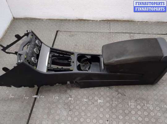 купить Консоль салона (кулисная часть) на Volkswagen Passat 7 2010-2015 Европа