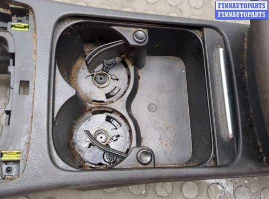 купить Консоль салона (кулисная часть) на Volkswagen Passat 7 2010-2015 Европа