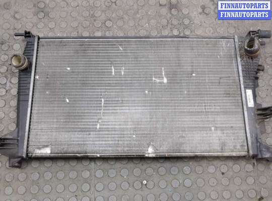 купить Радиатор охлаждения двигателя на Renault Scenic 2009-2012
