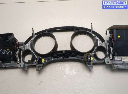 купить Рамка под щиток приборов на Audi A8 (D3) 2002-2010